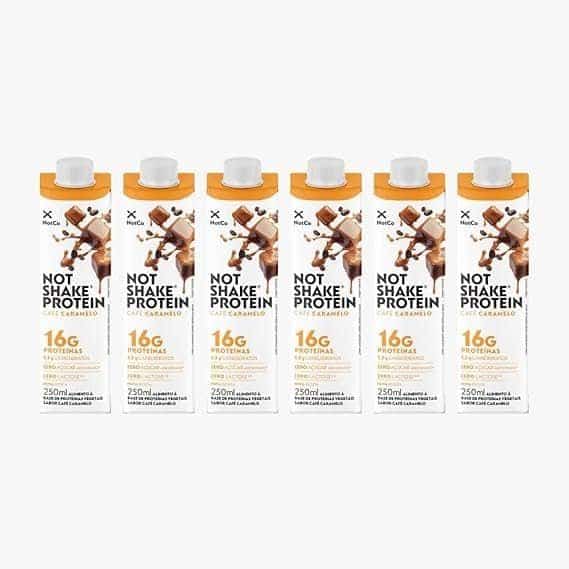 Bebida-Proteica-NotCo-NotShake-Protein-Cafe.jpg Bebida Proteica NotCo NotShake Protein Cafe Caramelo 6x250ml, 16g de Proteína, Ingredientes 100% Vegetais, Sabor Café, Low Carb, Sem Lactose, Sem Açúcar Adicionado, Baixo em Gorduras, Vegetariano. - Imagem 1